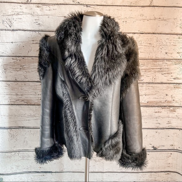 Women winter coat with fur - Picture 6 of 10